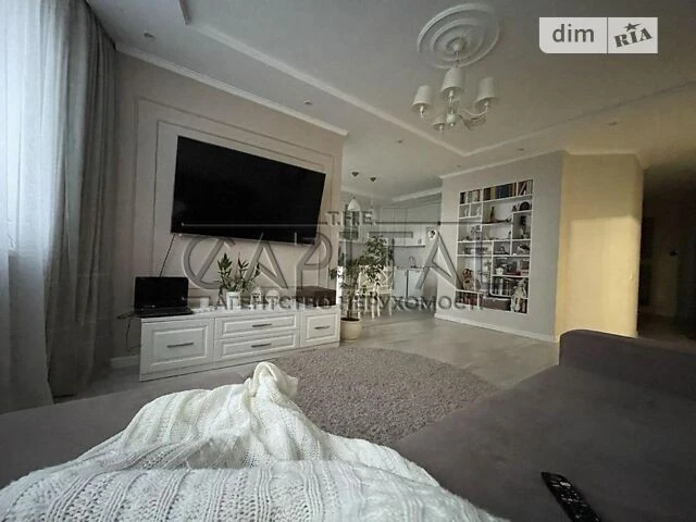 Sale of 3-room apartment 106 sq. m on Revutskoho St. 7V • ID 3476