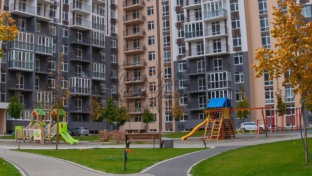 Продаж 2кімн квартири в ЖК Кришталеві джерела