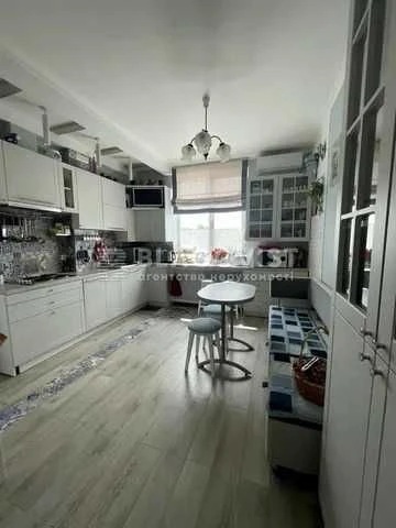 2-room apartment for sale at Pisarzhevsky Akademika, 8a, Yeniseys