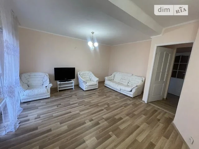 For sale 2-room apartment 72 sq. m. on Entuziastiv St. 43 • ID 3465