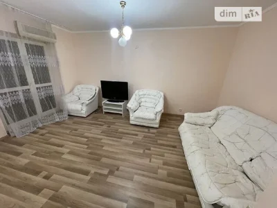 For sale 2-room apartment 72 sq. m. on Entuziastiv St. 43 • ID 3465