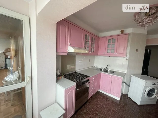 For sale 2-room apartment 72 sq. m. on Entuziastiv St. 43 • ID 3465
