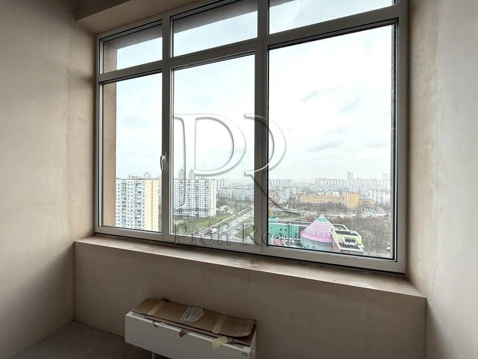 WITHOUT% Spacious family apartment 180m with terrace, Obolon Pla residential complex