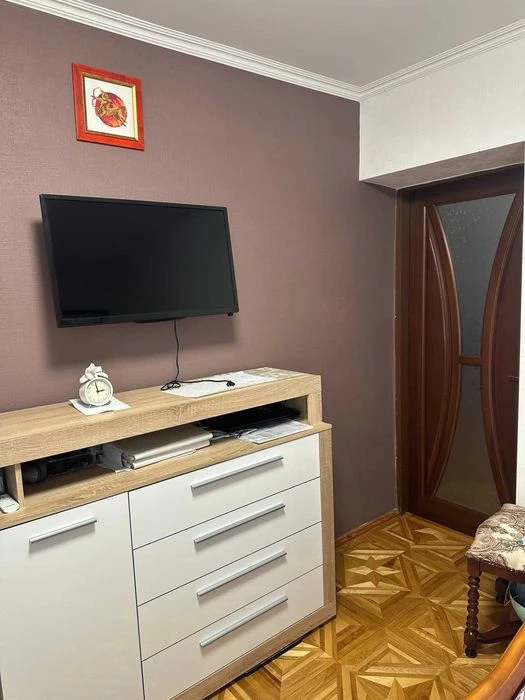 (5) Продам 3к квартиру на вул.Пирогова 4422