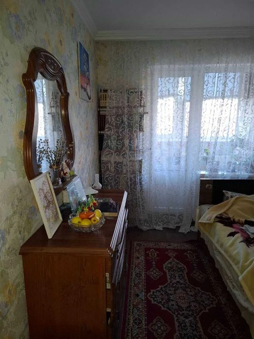 Продам 4-х комнатную квартиру на Добровольской госпрограмме.