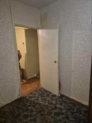 I will sell a 2-room apartment on Buchmy Street.