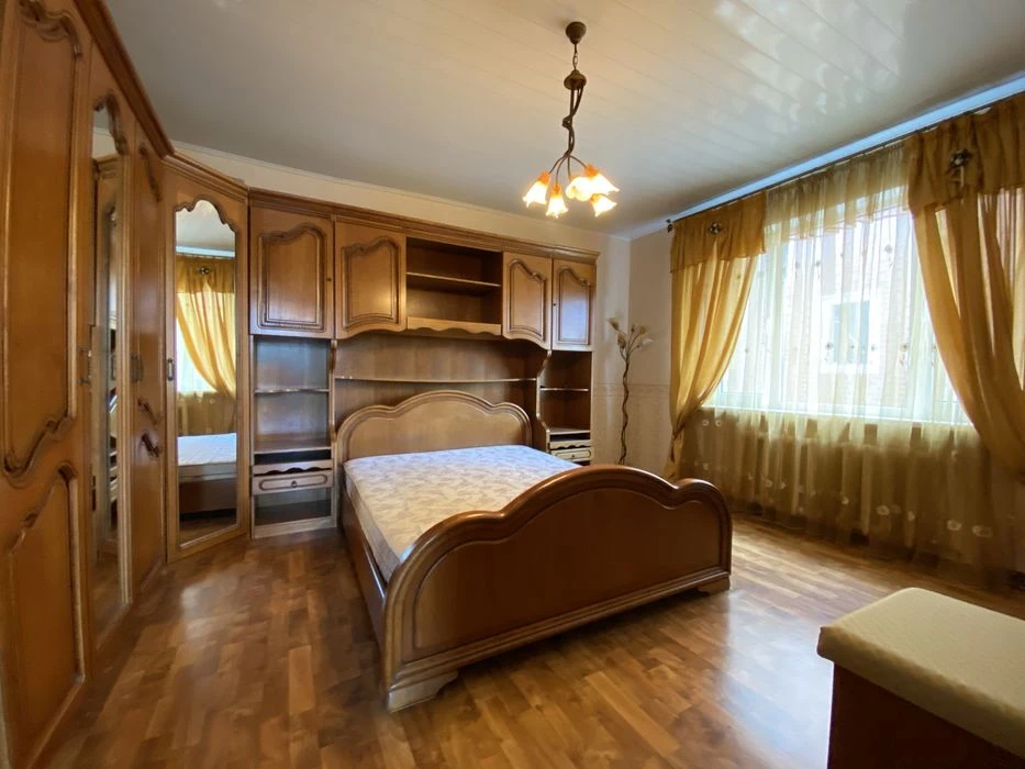 Продам от хозяина Совиньон 1 ПЕРВЫЙ с мебелью техникой подва.