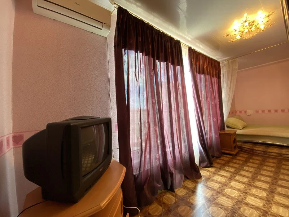 Продам от хозяина Совиньон 1 ПЕРВЫЙ с мебелью техникой подва.
