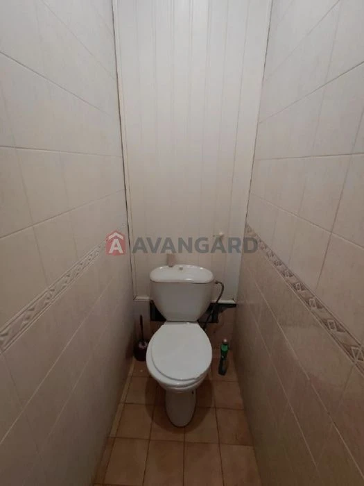 Sale of a 2-room full-length apartment in the city center (basement, c