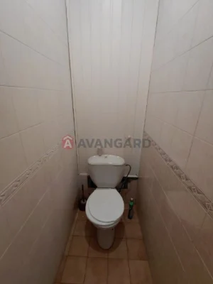 Sale of a 2-room full-length apartment in the city center (basement, c