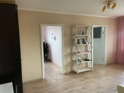 Продам 4х кімнатну квартиру в центрі міста