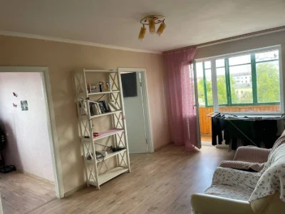 Продам 4х кімнатну квартиру в центрі міста