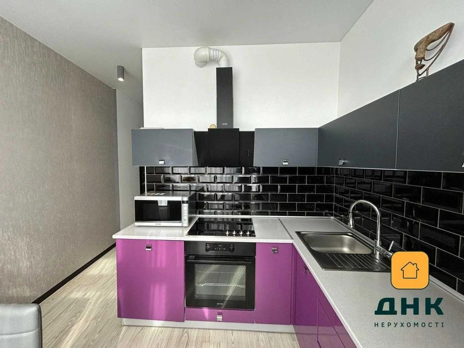 32 Жемчужина, Каманина 38 м² с ремонтом