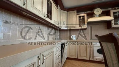 4-room 144m2 apartment for sale on Sribnokilska Street 1