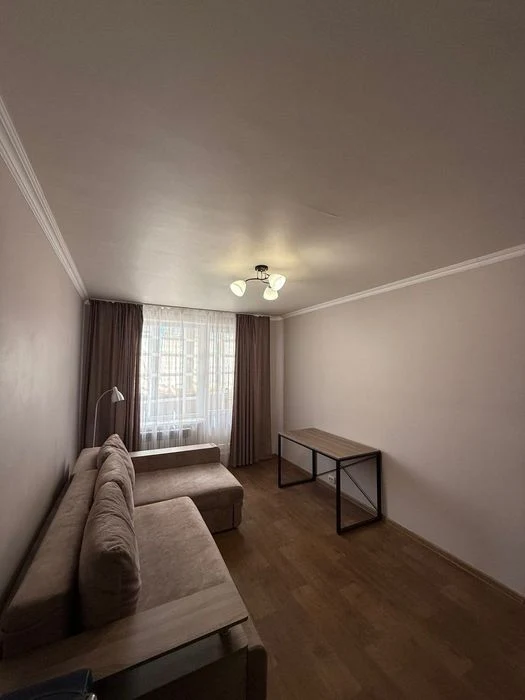 I will sell a 2-room apartment in the central part of the city, pr-t