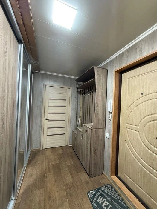 I will sell a 2-room apartment in the central part of the city, pr-t
