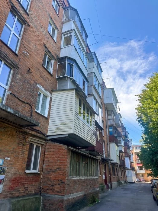 3к в самому Центрі міста! Не кутова, поверх середній, переоф