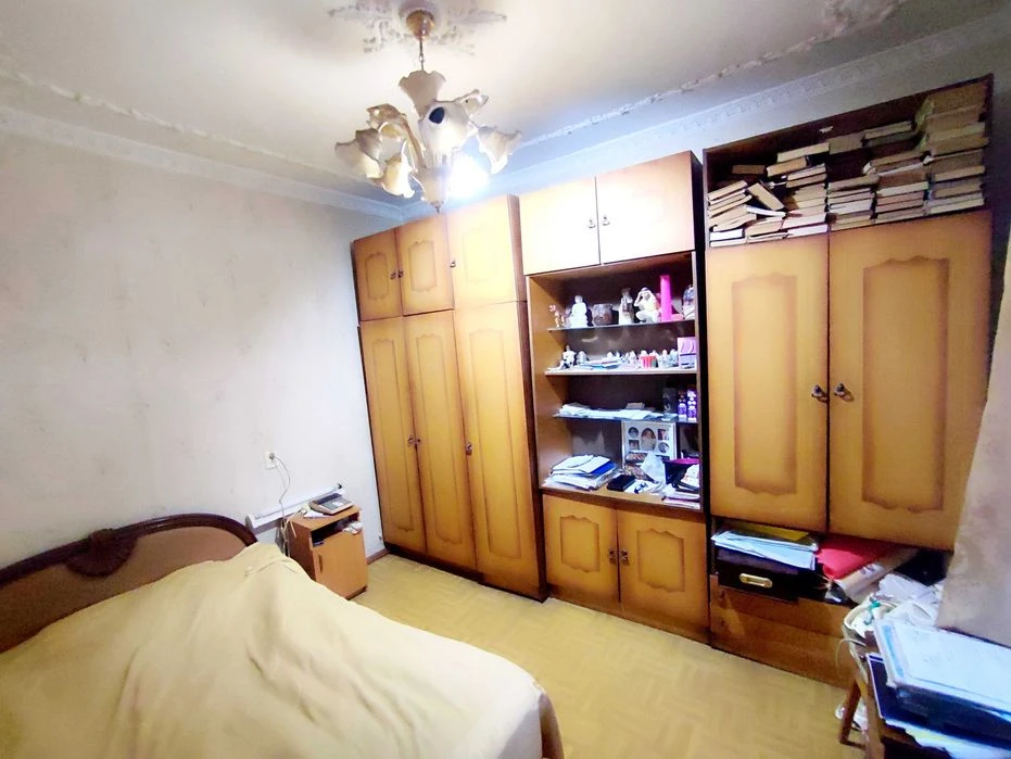 A two-story house on Slobodka with its own yard is for sale!