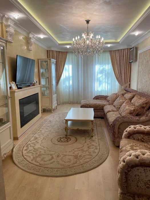 (13/4) Продам изысканную 3-ком. кв. + Паркоместо + Воротник