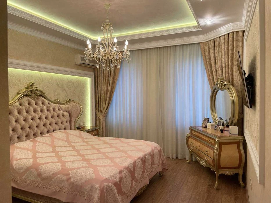(13/4) Продам изысканную 3-ком. кв. + Паркоместо + Воротник