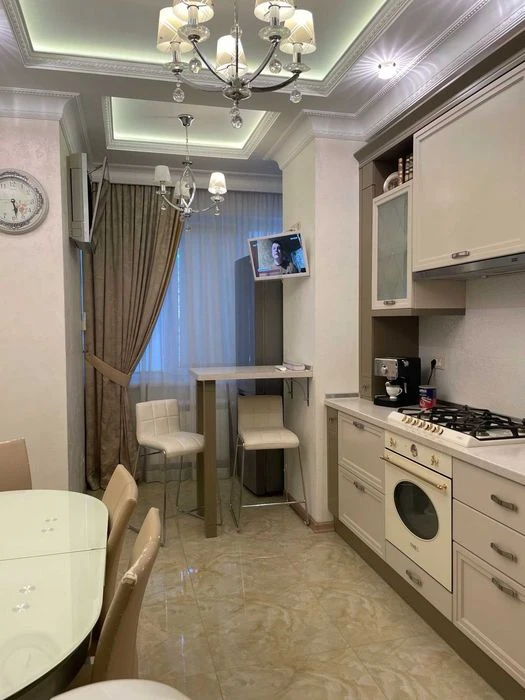 (13/4) Продам изысканную 3-ком. кв. + Паркоместо + Воротник