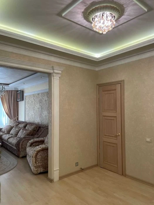 (13/4) Продам изысканную 3-ком. кв. + Паркоместо + Воротник