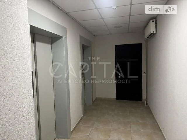 Sale of 1-room apartment 41 sq. m. on Mykhaylo Maksimovicha st. 24 •