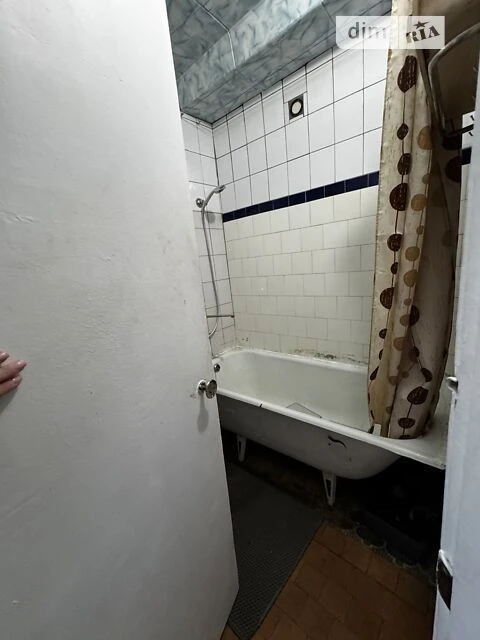 Sale of 2-room apartment 44.2 sq. m on Verkhovna Rada Blvd. • ID 34