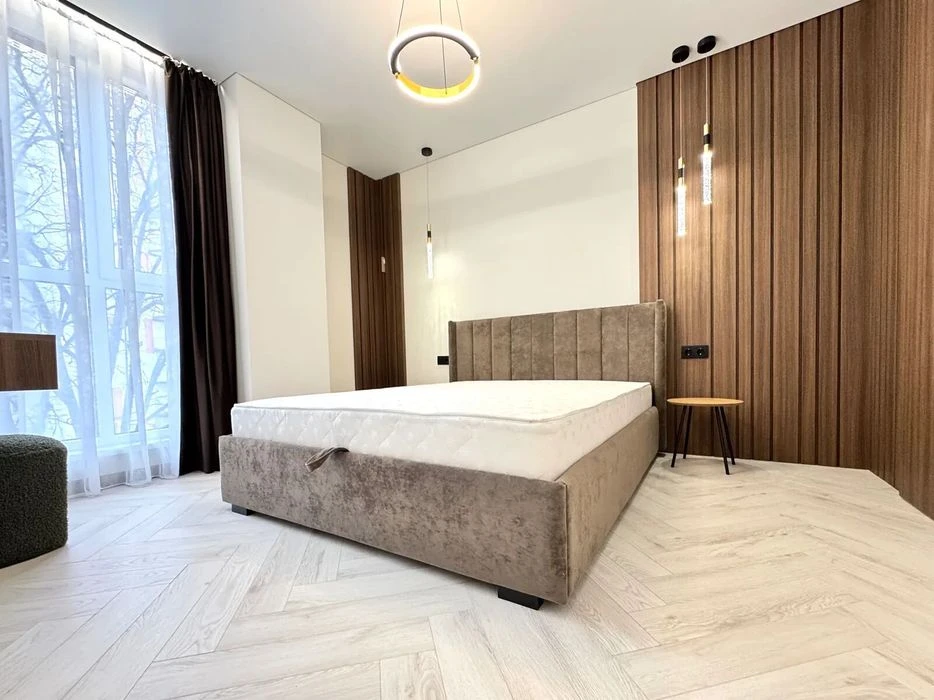 Елітна 1кім+кухня-студія біля парку Шевченка в ЖК Central Pa