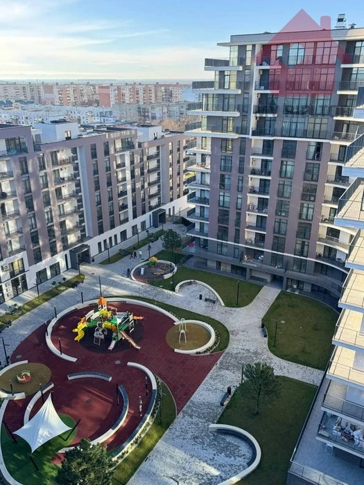 Продаж квартири з неймовірним краєвидом та розташуванням!