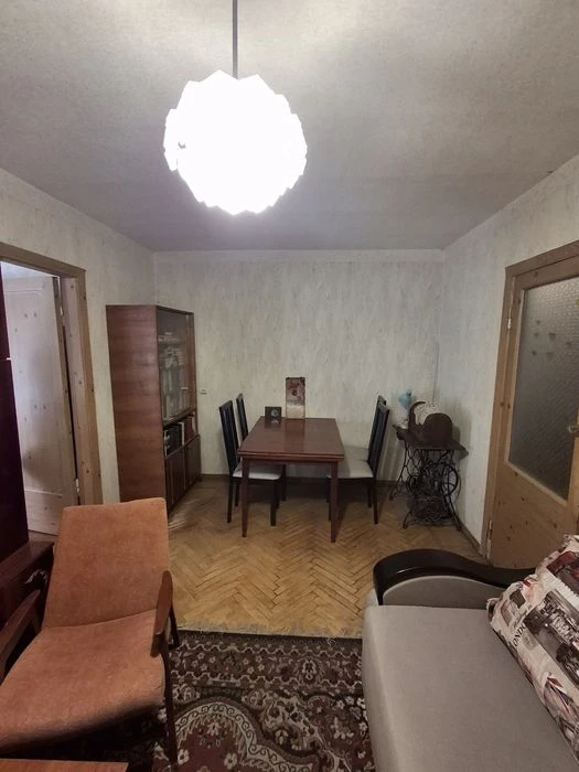 First time! Two-room apartment for sale on P. Pole, Shakespeare Street.