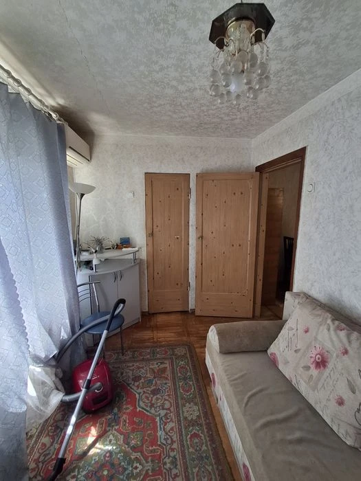 First time! Two-room apartment for sale on P. Pole, Shakespeare Street.