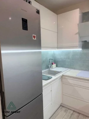 There is a VIDEO! 4-room residential complex Comfort Town! Ideal for a family!