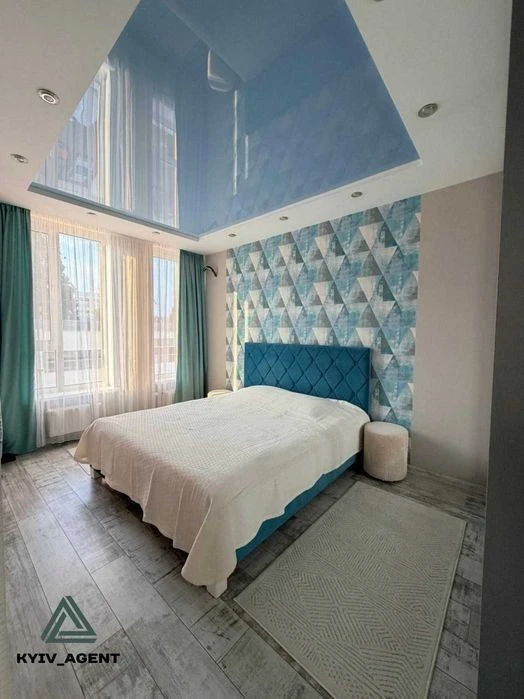 There is a VIDEO! 4-room residential complex Comfort Town! Ideal for a family!