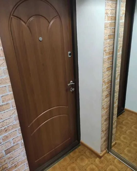 1к квартира з Ремонтом на вул.Зарічанській (біля Коледжу)