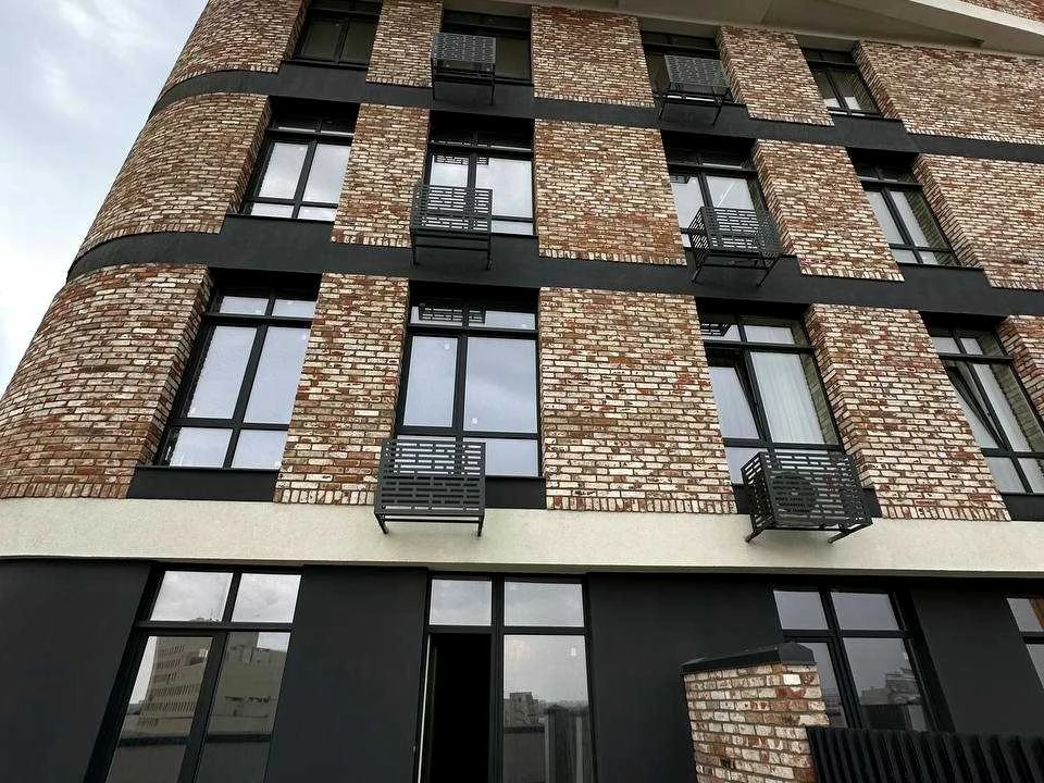 Apartment. Dnipro, Lamana St.