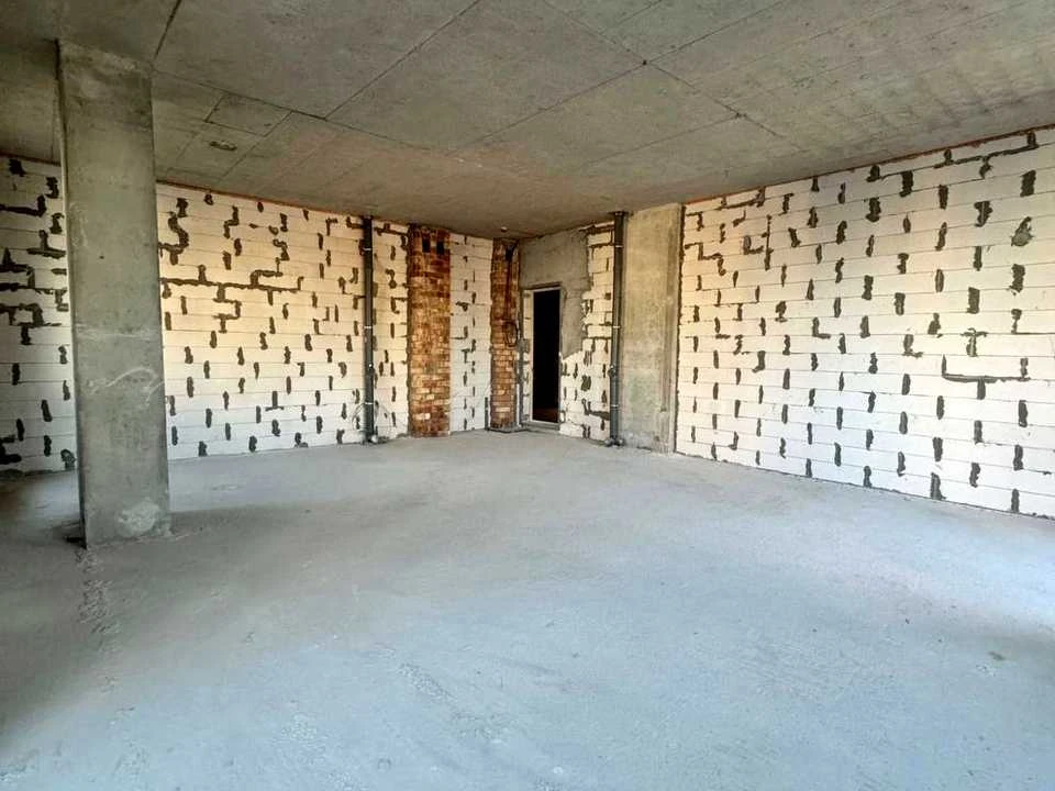 Apartment. Dnipro, Lamana St.