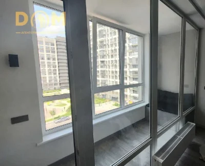 Продаж 2-кімнатної квартири 70 м², Олександра Олеся вул., 2Б