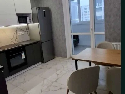 Apartment. Kharkiv, Poltava Shlyakh St., 184a k