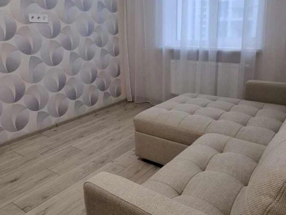 Apartment. Kharkiv, Poltava Shlyakh St., 184a k