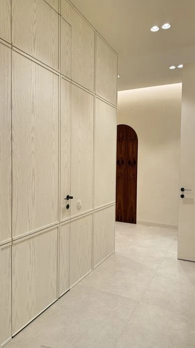 I will sell a 3-room apartment of 143 m² in the residential complex "Yubileyny". Franz