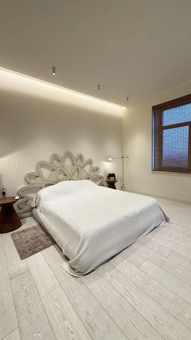I will sell a 3-room apartment of 143 m² in the residential complex "Yubileyny". Franz