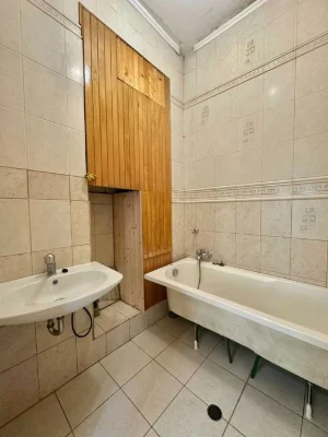 3-room apartment for sale on Doroshenko Street (109 sq m), WITHOUT CO