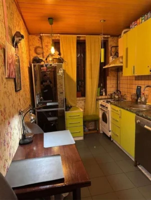 For sale 2-room apartment in Saltovka, 524th district, Shironintsev Street.