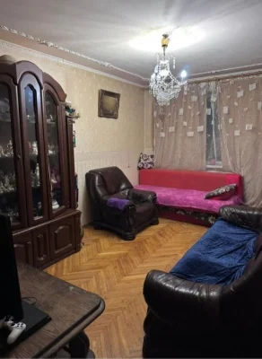 For sale 2-room apartment in Saltovka, 524th district, Shironintsev Street.