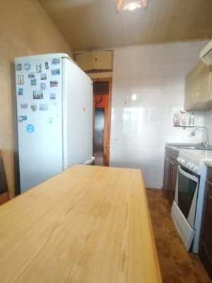 I am selling 1 apartment of 39 m2 in Saltivka cheaply.