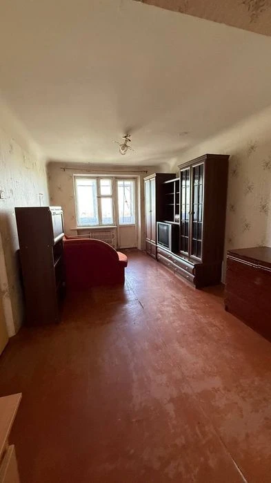 Продам 1 комнатную квартиру Турбоатом ул Ковтуна является восстановлен