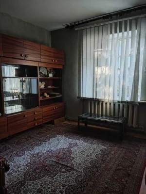 Продам 3 ком. кв.  Адмиральский пр-кт Судостроительная