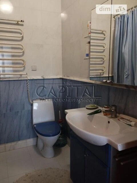 Продаж 4к квартири 93.8 кв. м на вул. Трьохсвятительська 9 •
