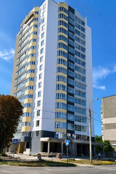 Продаж двокімнатної видової квартири в зданій новобудові , Ц